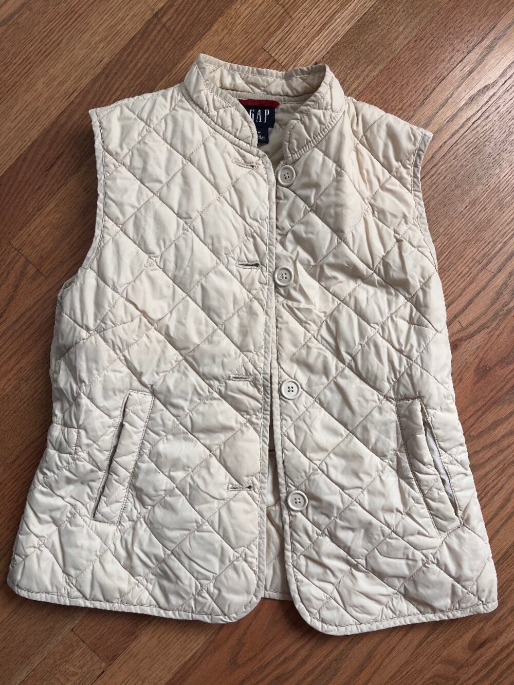 Ivory GAP Light Puffy Vest with Buttons